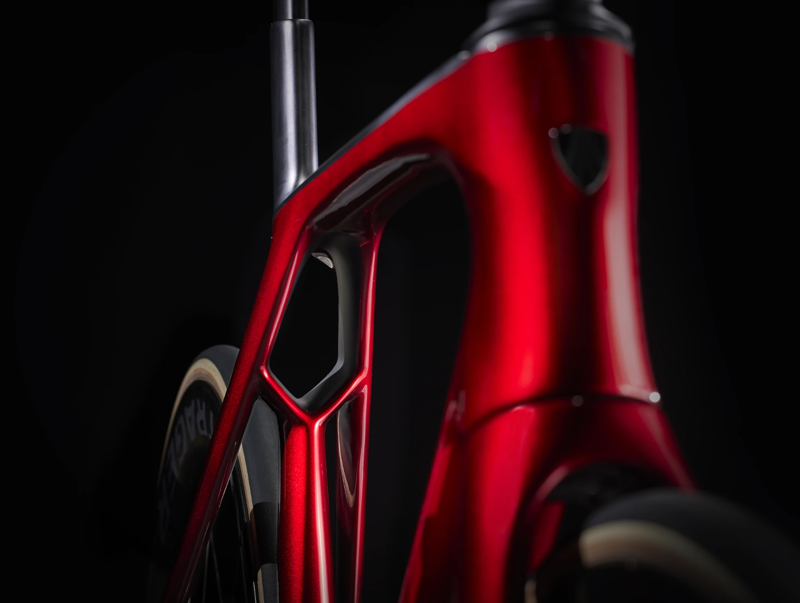 Trek Madone SLR 9 Di2 Gen 7 Carbon Road Bike 2024 in Red Carbon Smoke-3